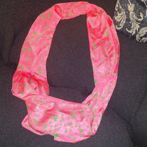 Lightweight scarf